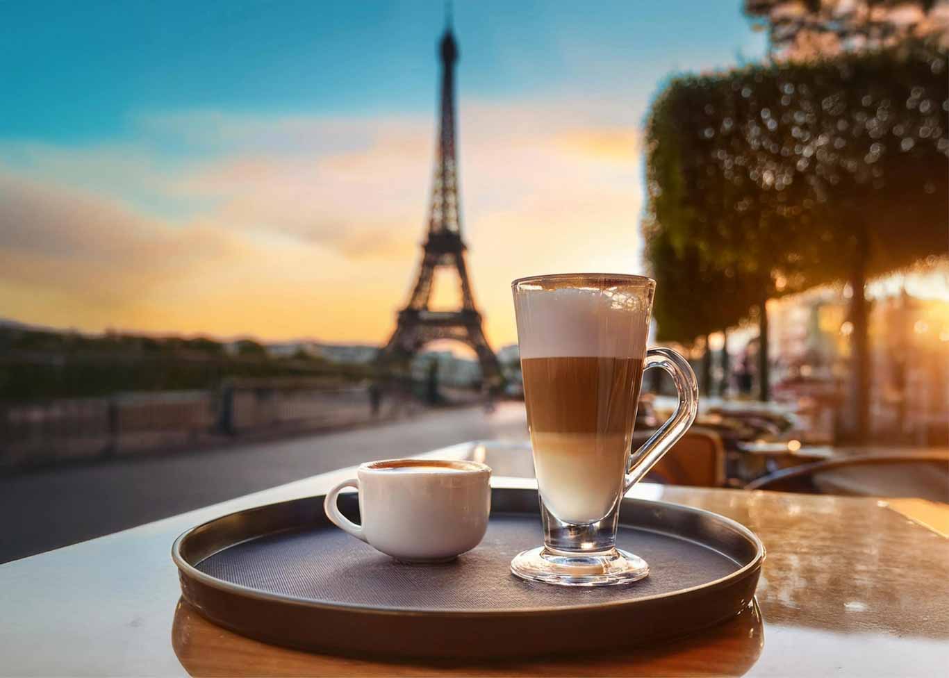 Latte in Paris